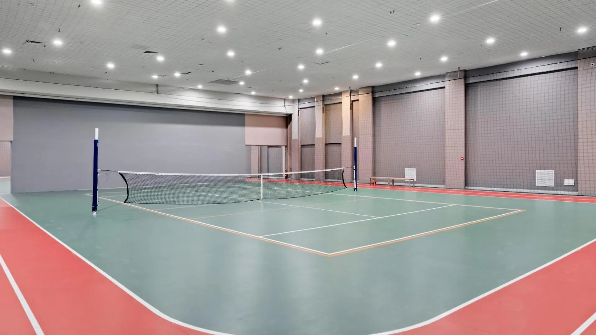 בוקרשט Rin Luxury Apartments Pool & Spa