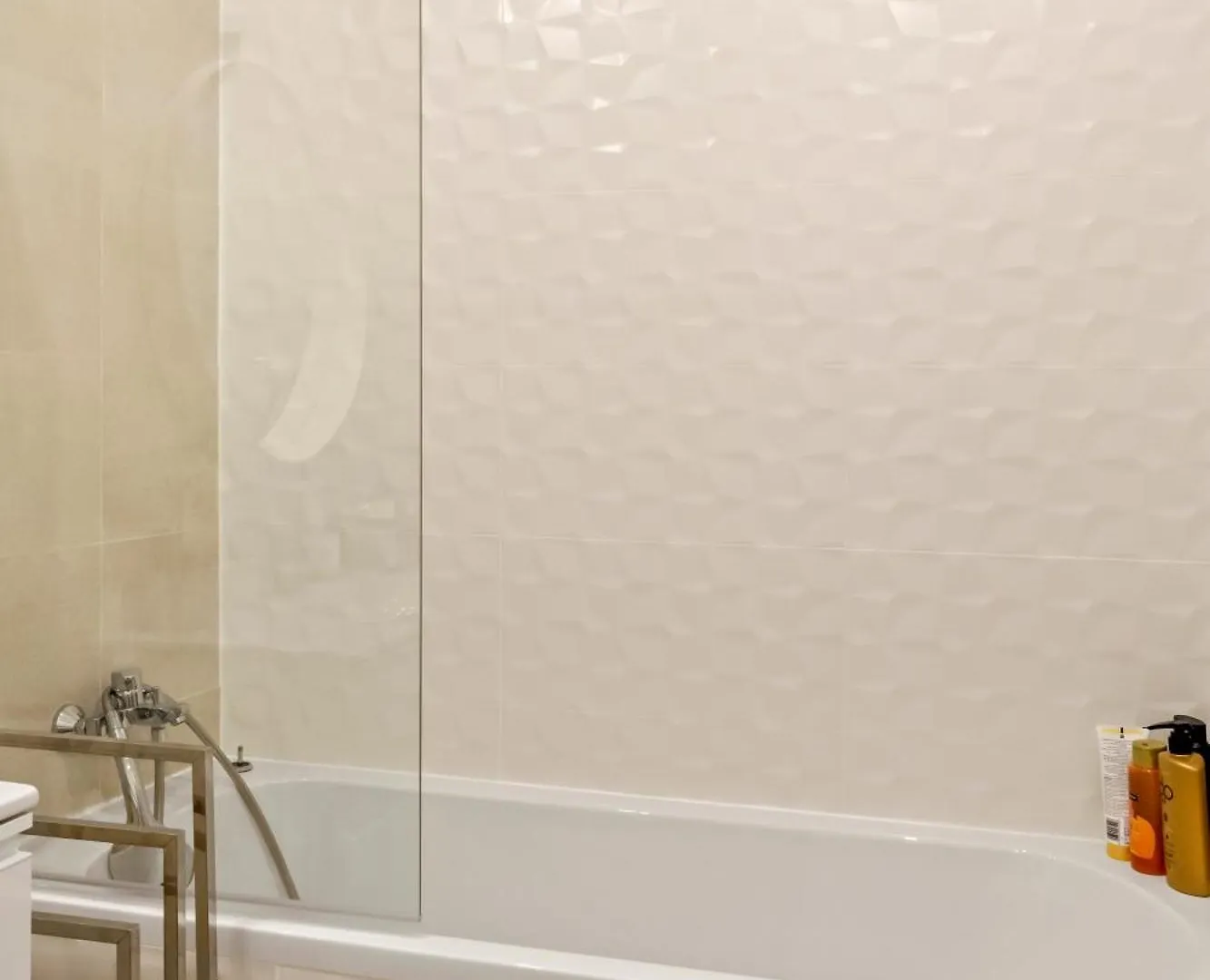 בוקרשט Rin Luxury Apartments Pool & Spa
