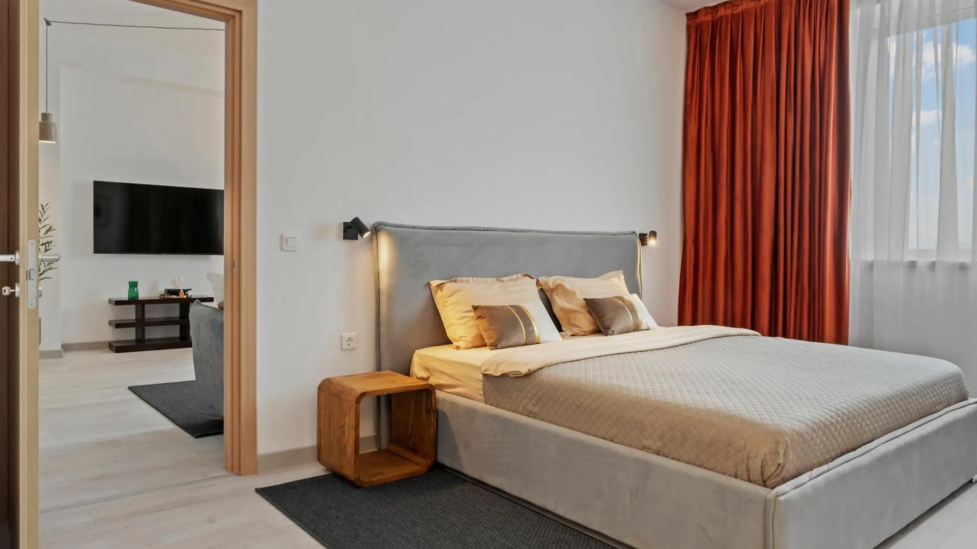 בוקרשט Rin Luxury Apartments Pool & Spa