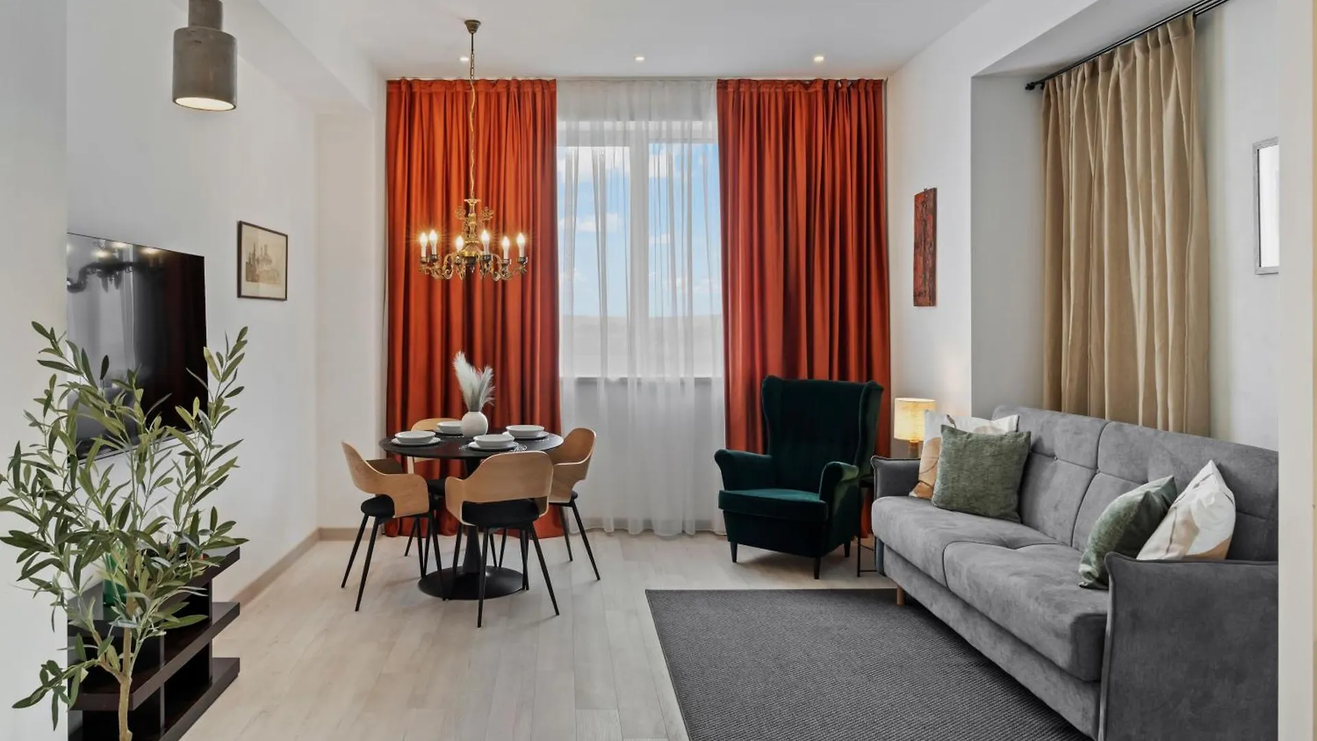 Rin Luxury Apartments Pool & Spa Bükreş